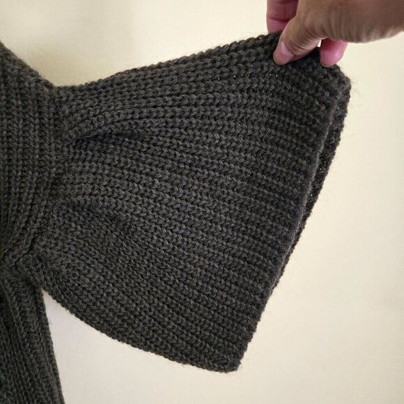 Fly Girl Italian Made Alpaca Blend Olive Green Bell Short Sleeve Sweater Size M - Picture 3 of 8